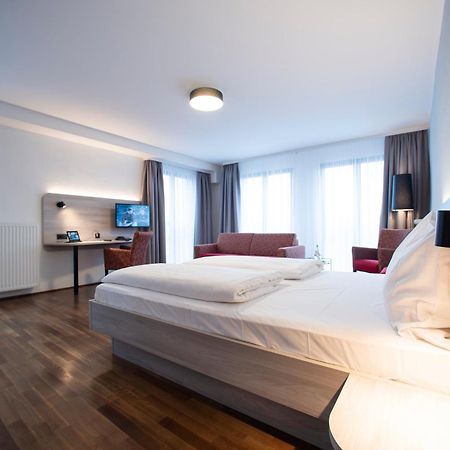 Eden Hotel Frueh Am Dom Cologne Exterior photo